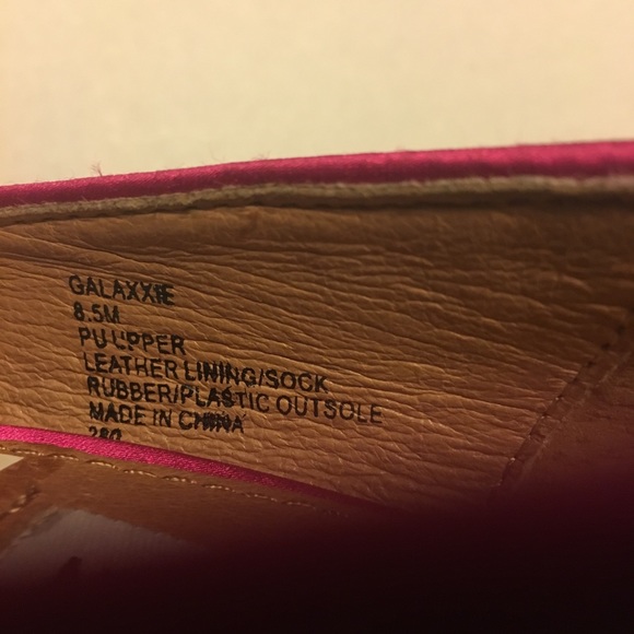 SOLD ❌❌ Galaxi 8 1/2 Glitter purple pumps - Picture 5 of 5